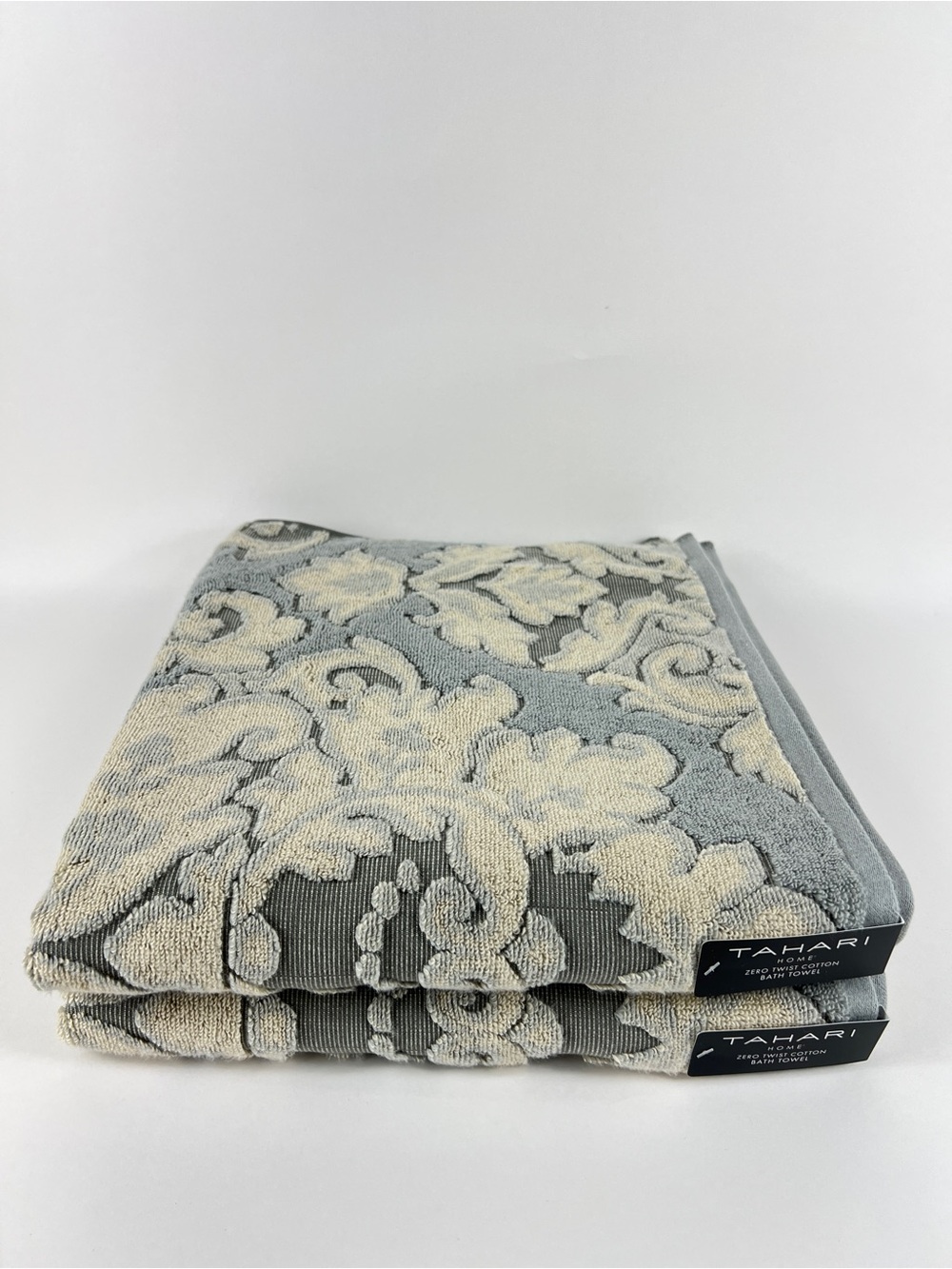 Tahari Bath Towel Set Cream & Gray Jacquard Design Soft 100% Cotton 2 Pc NEW
